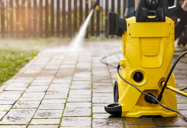 Best Playground Equipment Cleaning  in Lake Linden, MI